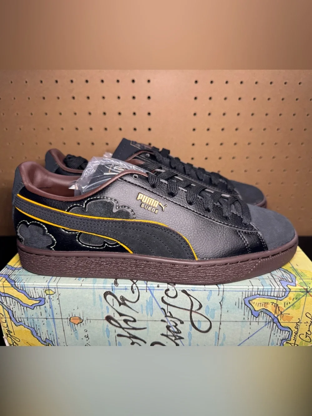 Puma Suede 4 One Piece Sneakers Size 8 Men’s
